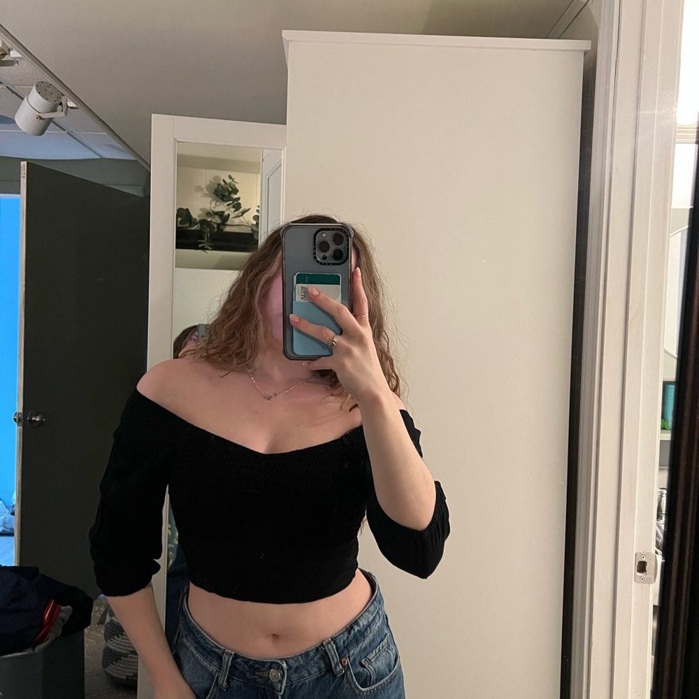 Black Off-the-Shoulder Cropped Top
